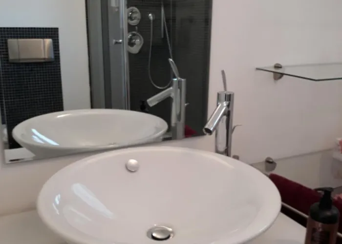 Bed & Breakfast Lichtdurchflutetes Atelierhaus Mit Skulpturenpark